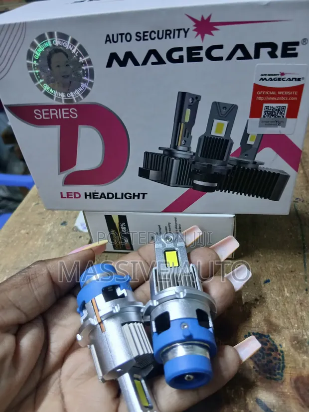 2pcs D4S/D4R Car Headlight Bulbs - 1