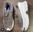 Nike Zoom Vomero Roam Sneakers - 4