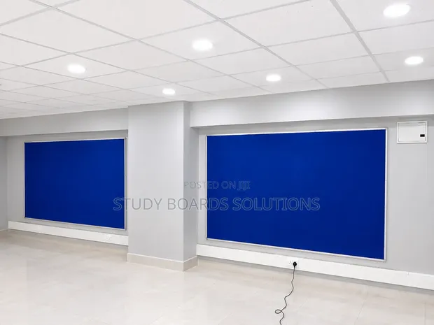 8ft x 4ft Heavy-Duty Fabric Notice Board - 1