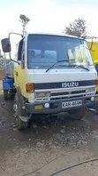 Isuzu Forward Lori la Tanki la Maji 1996 - 2