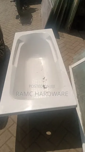 Ex-UK Bathtub - Premier Brand