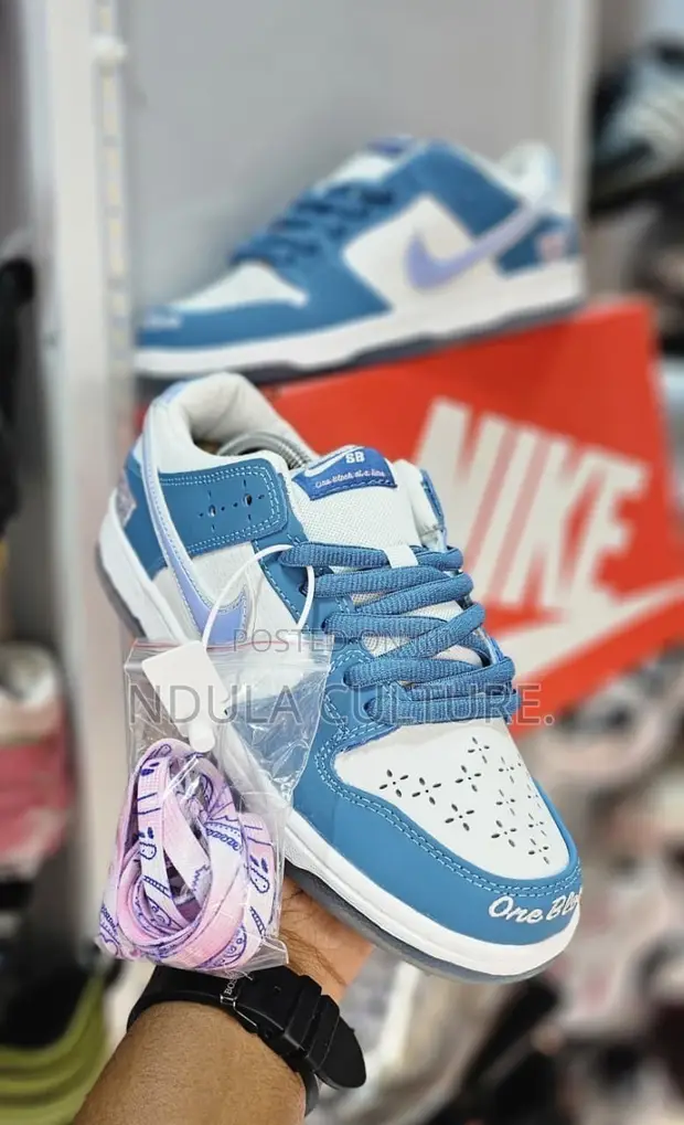 Nike SB Dunk Low x Born x Raised "One Block at a Time" - 1
