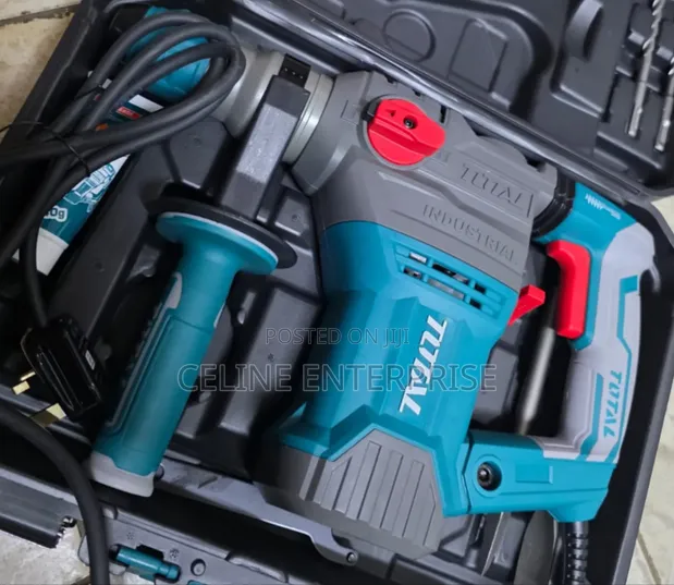 Heavy-Duty 1500W Concrete Breaker - 10.5KG - 1