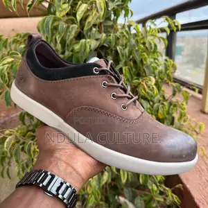 Original Timberland Patent Leather Casuals - Size 40-45