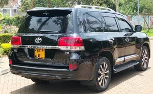 Toyota Land Cruiser Prado 2012 Nyeusi