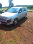 Toyota Probox 1.3 DX Comfort 2WD 2017 Silver - 4