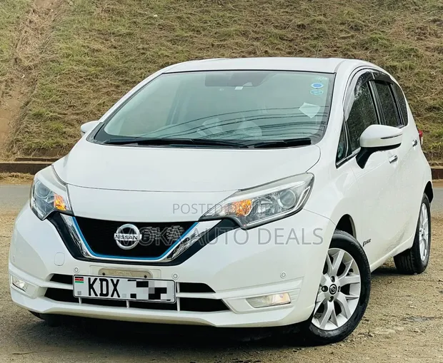 Nissan Note 1.2 Hybrid 2019 White - 1