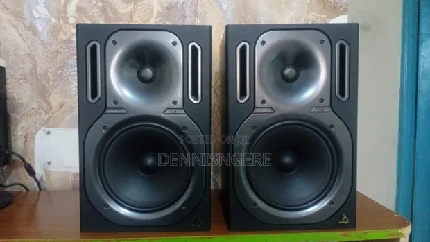 Behringer Truth B2031A Active Studio Monitors (Jozi) - 1