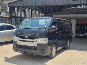Toyota HiAce 2019 Black