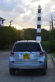Toyota Ractis 2016 Silver - 3