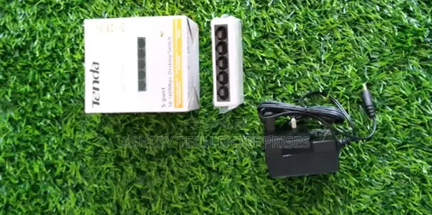 Tenda 5-Port LAN Switch (S105) - Plug & Play - 1