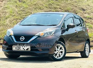 Nissan Note 1.2 Hybrid 2017 Blue
