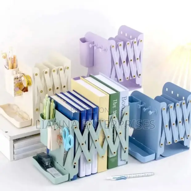 Expandable Metallic Bookshelf - 1