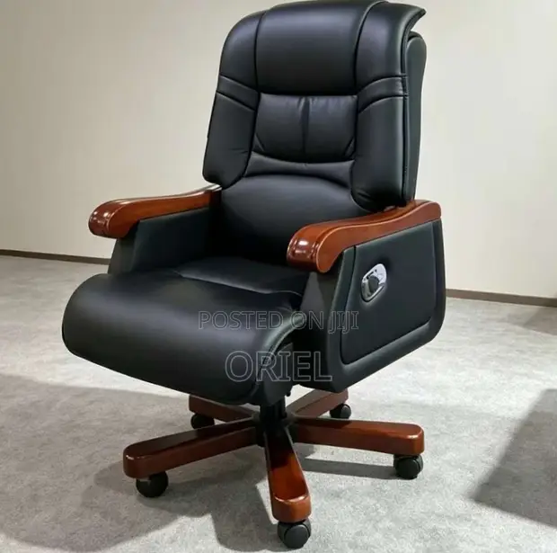 Luxury Solid Wood Frame Swivel Leather Office Chair - 1