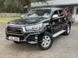 Toyota Hilux 2010 Nyeusi - 2