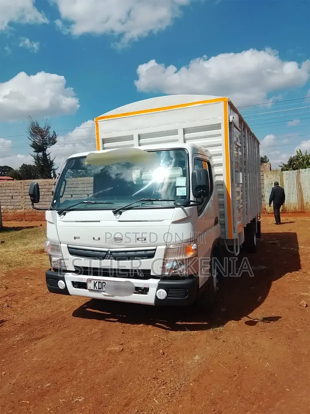 Mitsubishi Fuso Canter 2023 White - 1