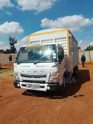 Mitsubishi Fuso Canter 2023 White