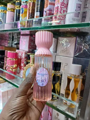 Lattafa Body Mist - Fruity Scent