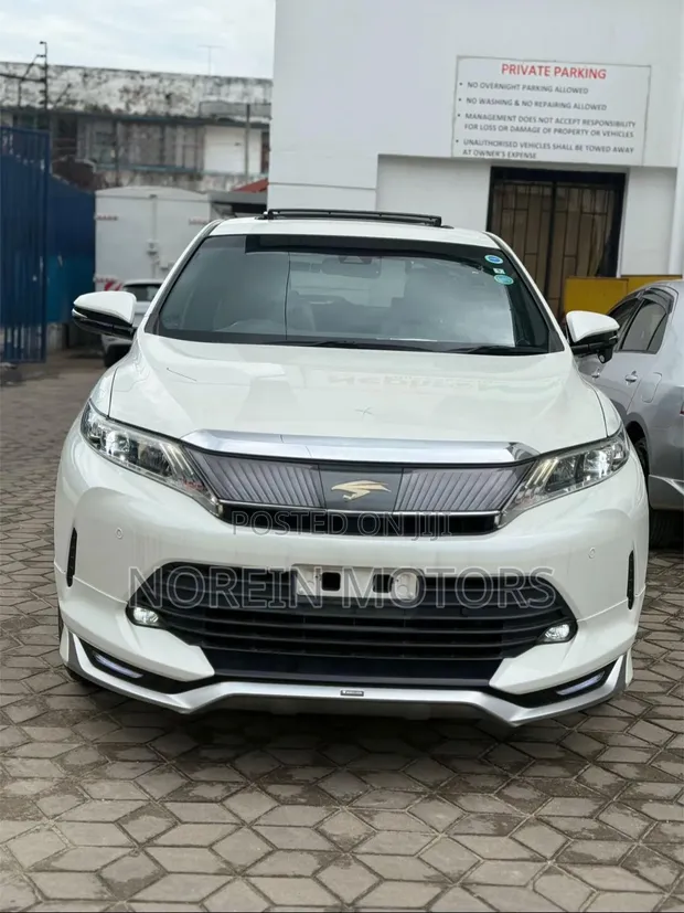 Toyota Harrier 2019 Off-White - 1