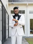 Suti ya Harusi ya Vogue ya Vipande 3 - Mitindo ya Wanaume - 2