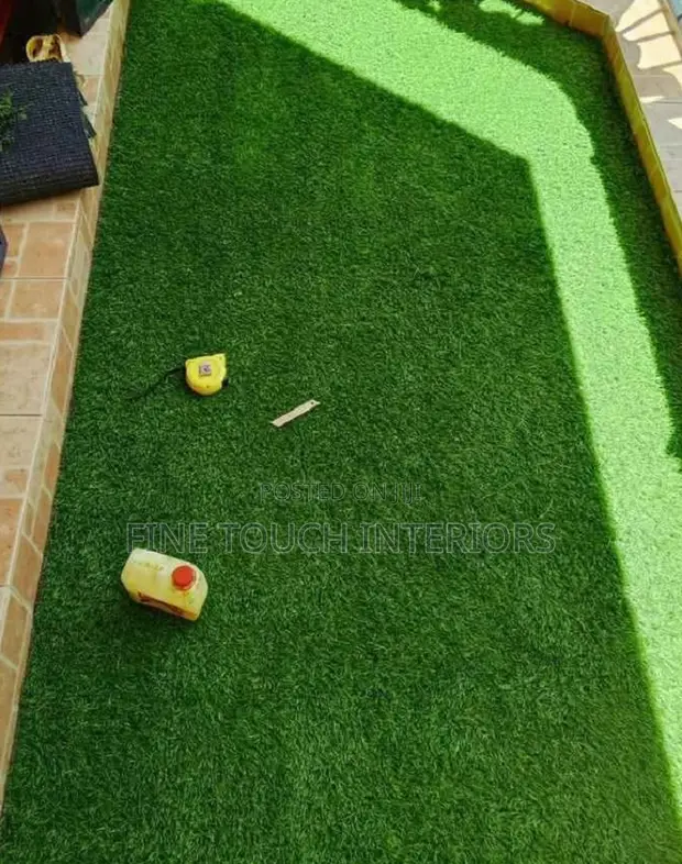 High-Performance Artificial Green Grass Carpet - 1