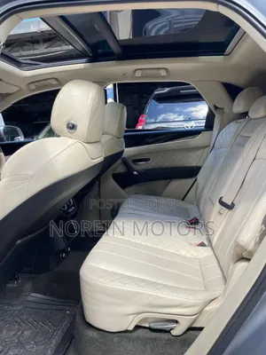 Bentley Bentayga 2017 Silver