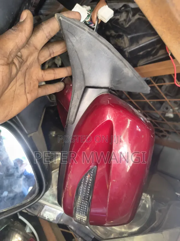 Subaru Outback/Legacy BR8 Side Mirror (Ex-Japan) - 1
