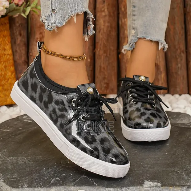 Ladies Rubber Sandals - 1