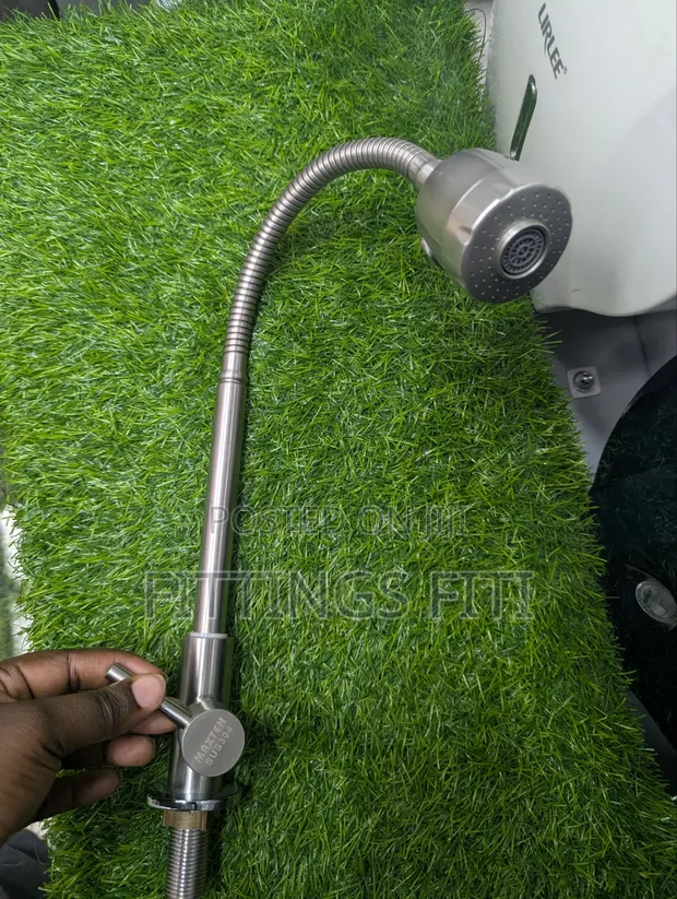 Flexible Kitchen Sink Tap - 360° Swivel SUS304 Stainless Steel - 1