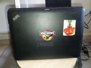 Laptopi ya Lenovo ThinkPad X140e 4GB RAM, 500GB HDD