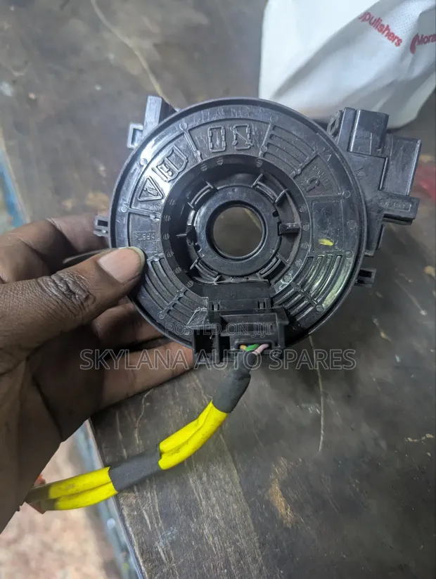 Toyota Hiace Horn Spiral - 1