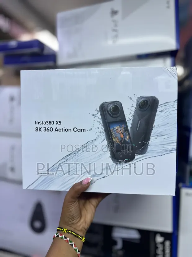 Insta360 X5 8K 360 Action Cam Essentials Bundle - 1