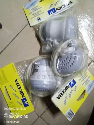 TLAC 4T Shower Head