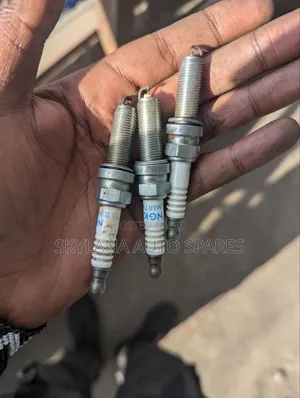 Suzuki Wagon R Spark Plugs (Used, Ex-Japan)