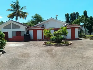 Bungalow ya Vyumba 6 Nyali Estate Inauzwa