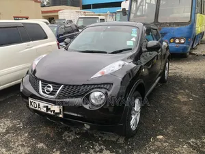 Nissan Juke S 2013 Nyeusi