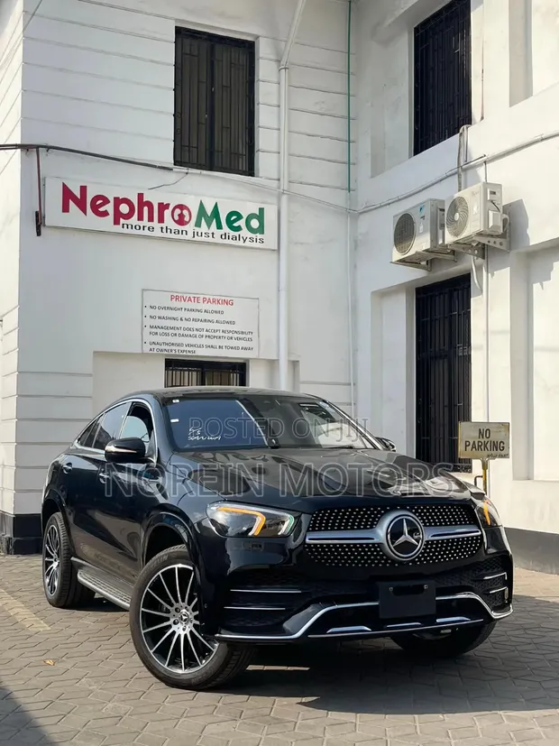 Mercedes-Benz GLE-Class 2020 Black - 1