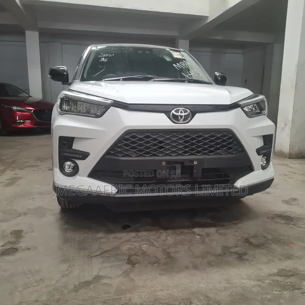Toyota Raize 1.0 AWD 2020 White - 1