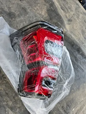 Toyota Land Cruiser Prado J150 Tail Lights (2018)