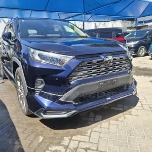 2020 Toyota RAV4 Limited AWD - Blue