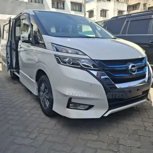 Nissan Serena e-POWER 2019 White