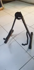 SCL-VH Wall-Mounted Swivelling Guitar Stand - 2