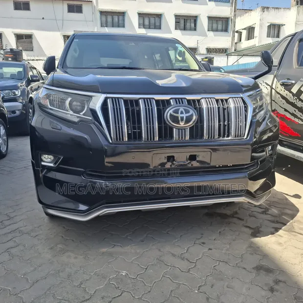 Toyota Land Cruiser Prado 2.8 TXL 2019 - 1