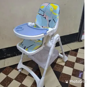 Kiti cha Kulisha cha Mtoto Kinachoweza Kurekebishwa na Kipepeo cha Mwongozo