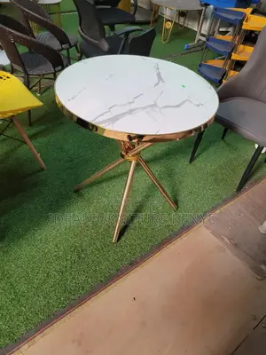 Elegant Round Dining/Café Table - White Marble & Gold