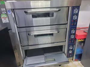 Euromax Commercial Oven - 3 Decks, 6 Trays