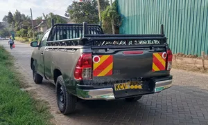 Toyota Hilux 2019 Double Cab 2.5L Manual