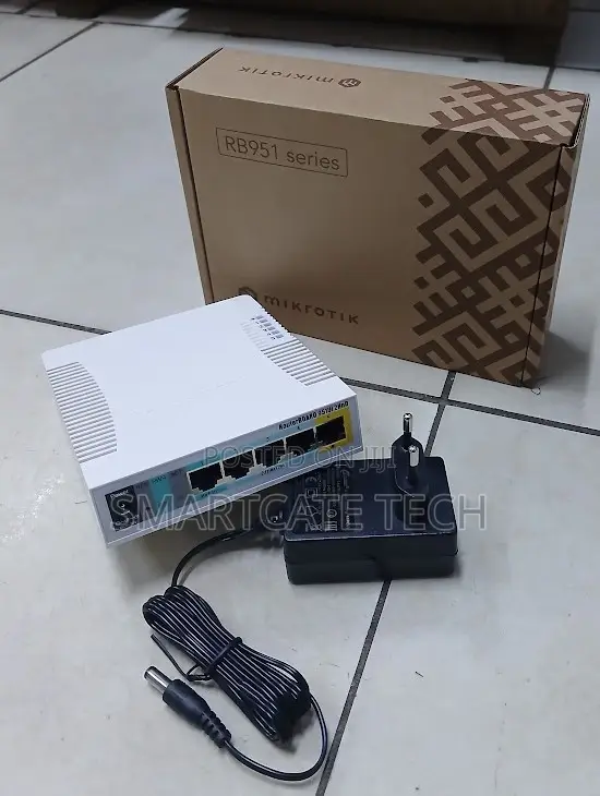 MikroTik RB951 Wireless Router 5-Port Gigabit - 1