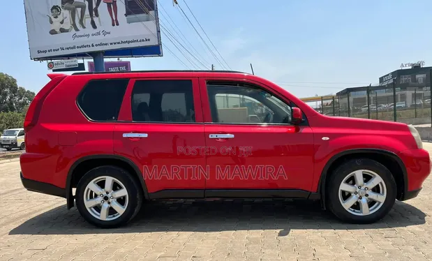 Nissan X-Trail 2008 Red - 1