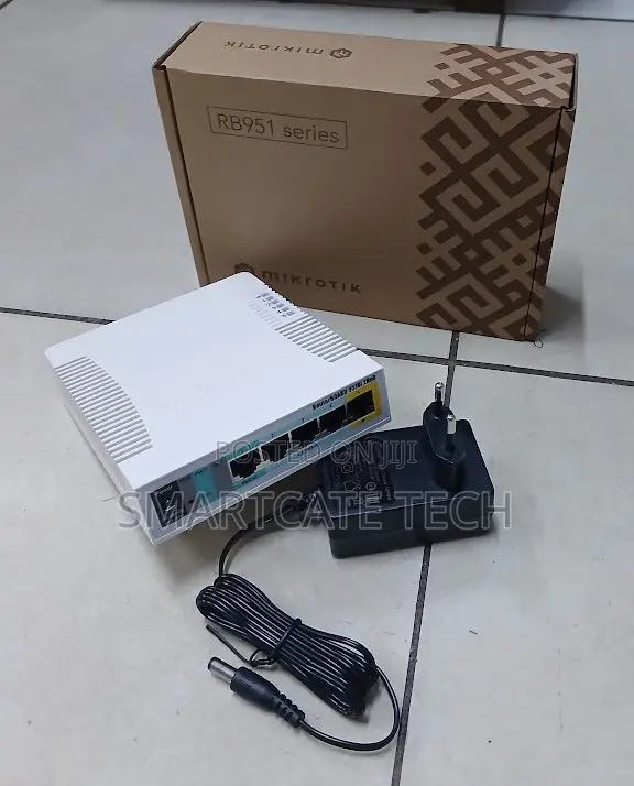 MikroTik RB951Ui-2HnD Wireless Router - 5-Port Gigabit - 1